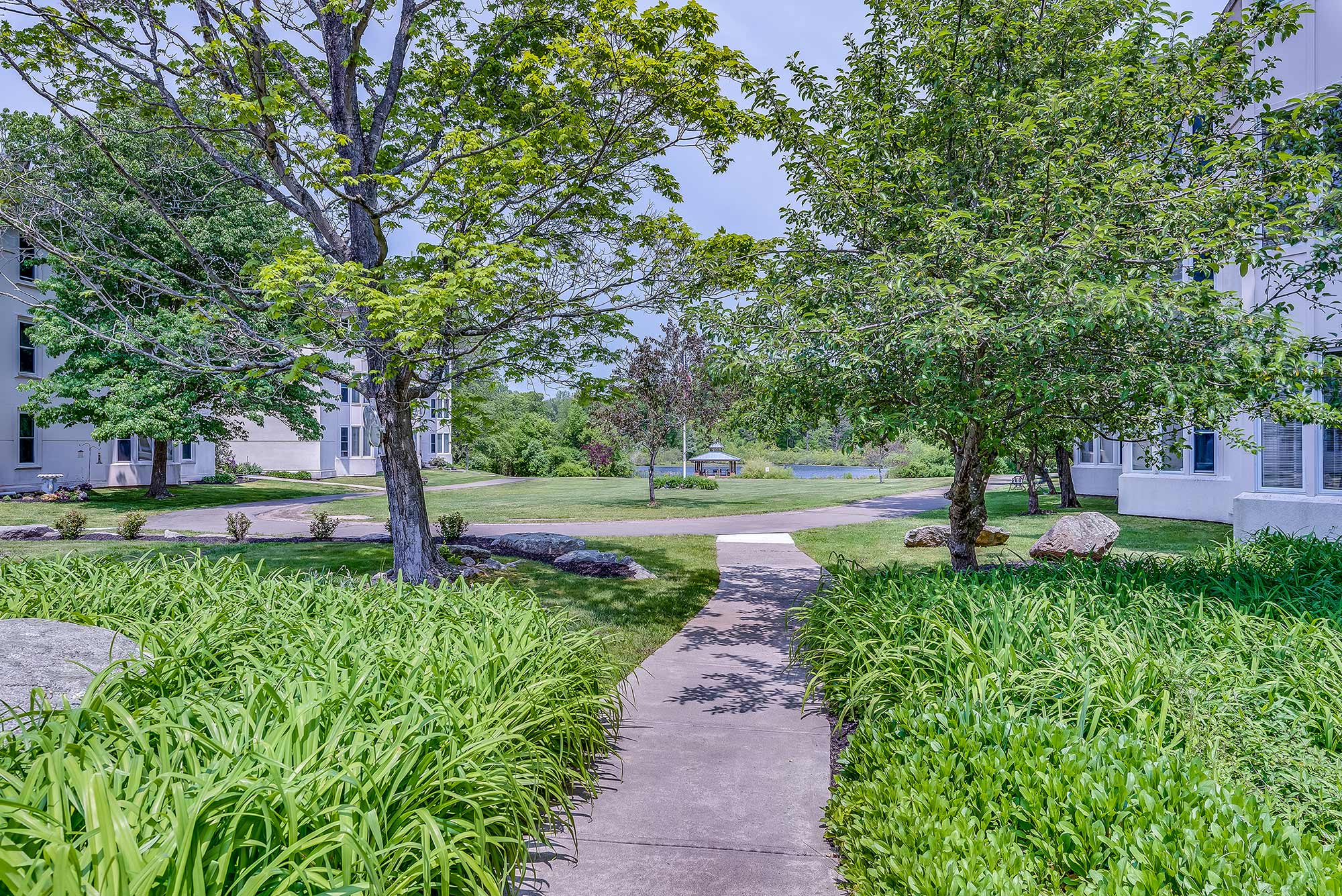 Outdoor walkway Guilford 3