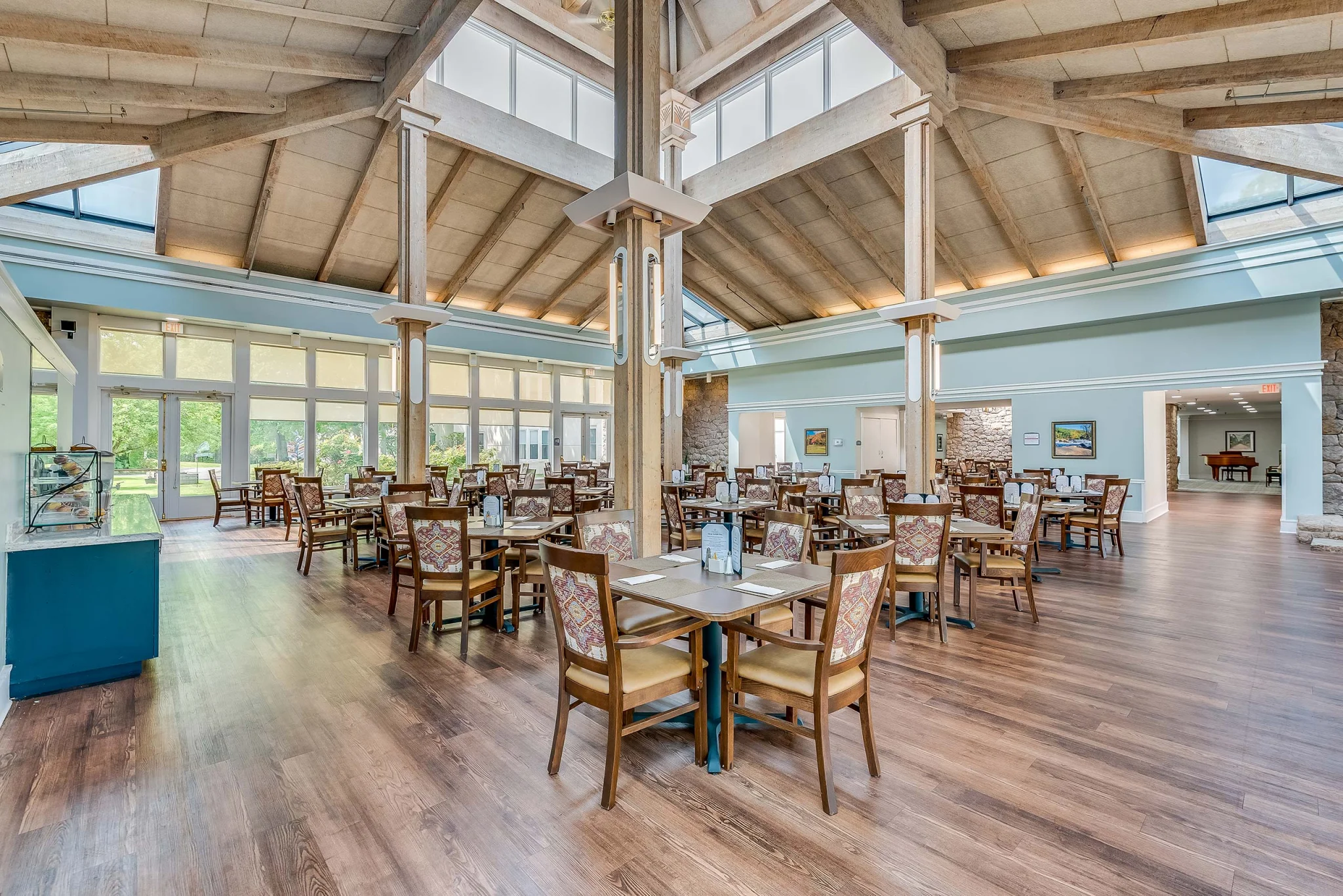 Dining area Guilford